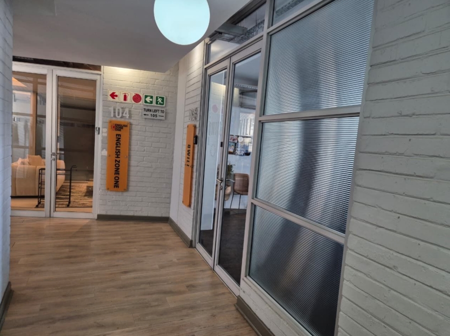 To Let commercial Property for Rent in Gardens Western Cape